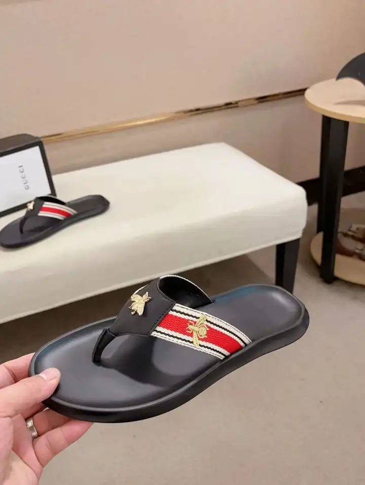 hype Gucci Slippers