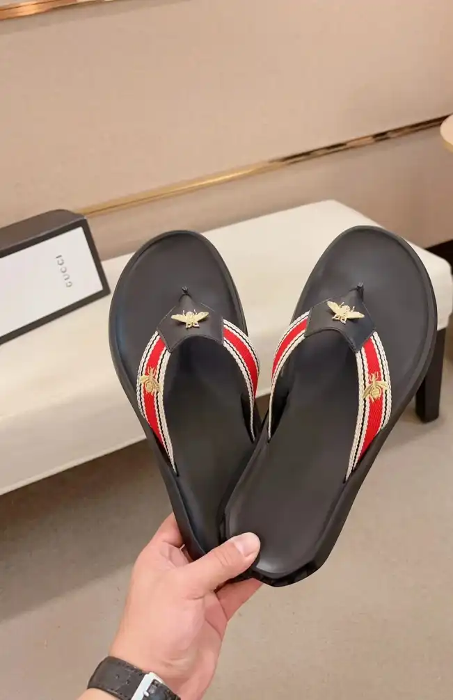 hype Gucci Slippers