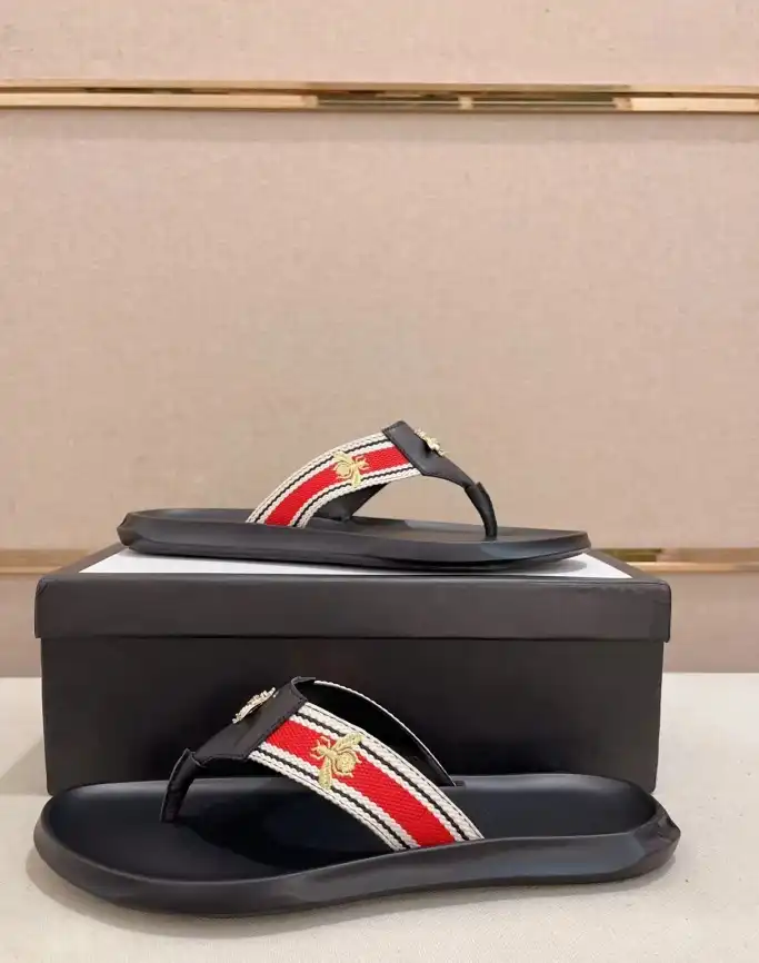 hype Gucci Slippers