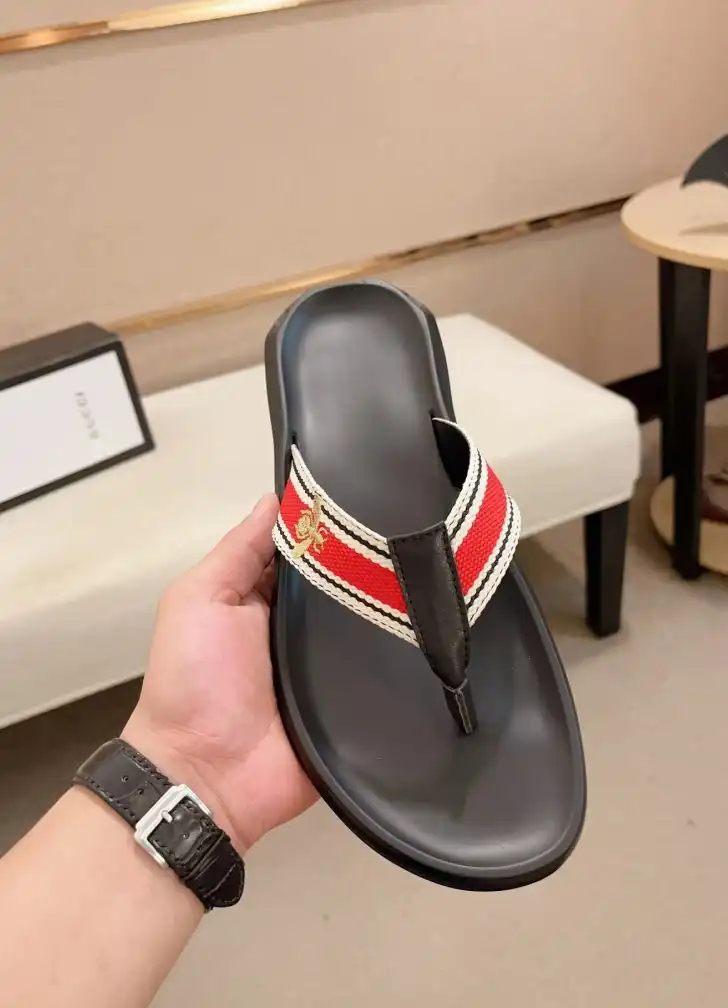 hype Gucci Slippers