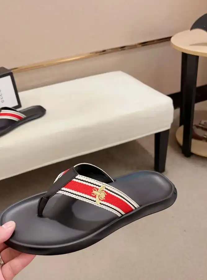 hype Gucci Slippers