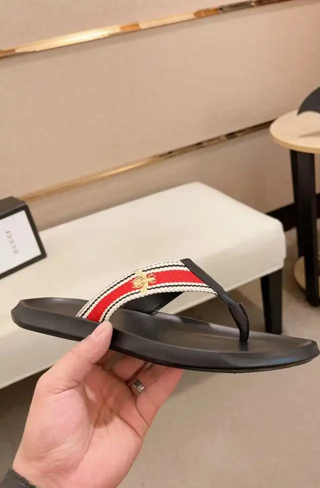 hype Gucci Slippers