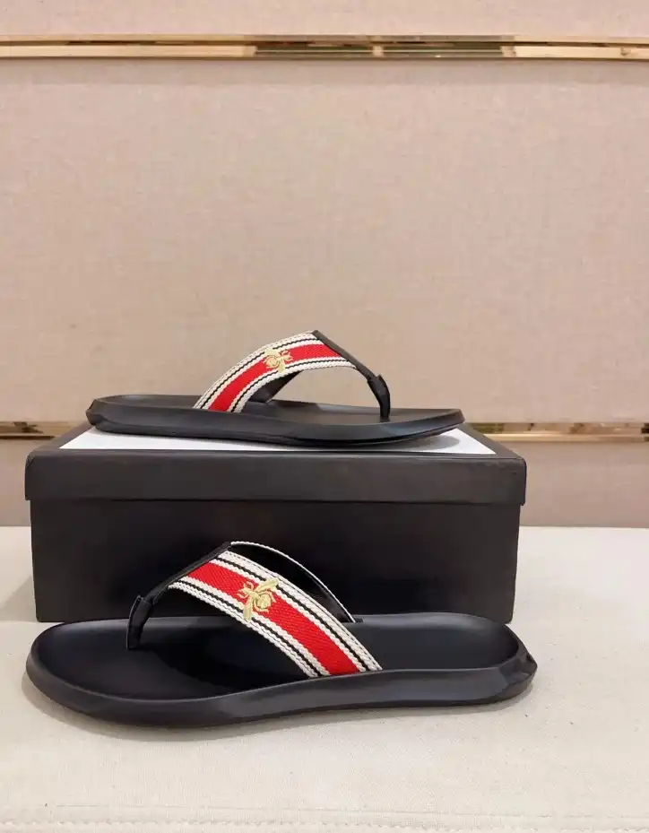 hype Gucci Slippers