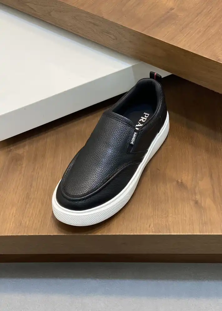 hype Prada Casual Shoes