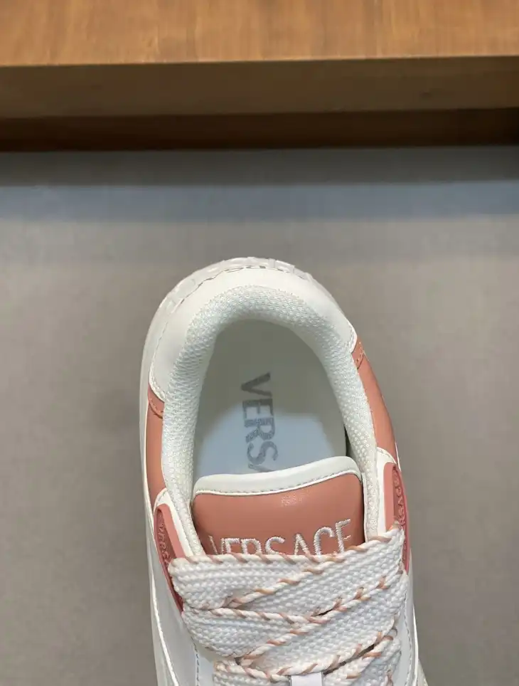 hype Givenchy Sneakers