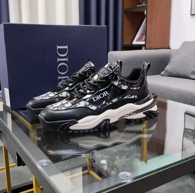 hype Christian Dior Sneakers