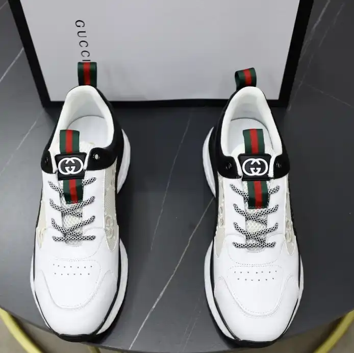 hype Gucci Sneakers