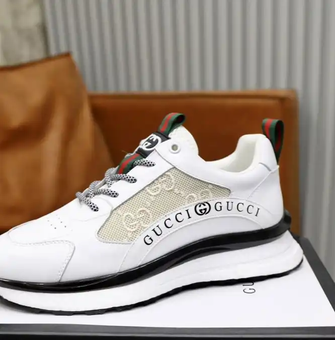 hype Gucci Sneakers