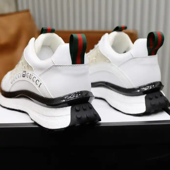 hype Gucci Sneakers