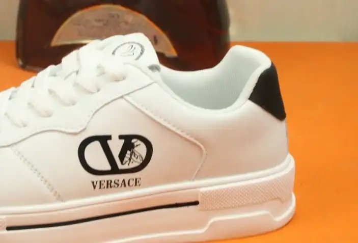 hype Givenchy Sneakers