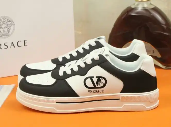 hype Givenchy Sneakers