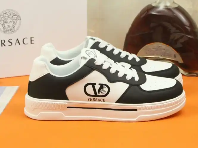 hype Givenchy Sneakers