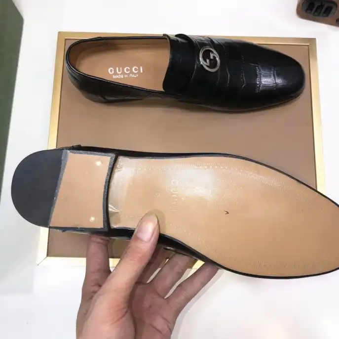 hype Gucci Leather Shoes