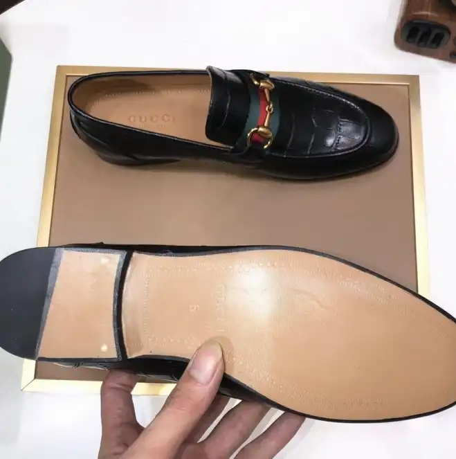 hype Gucci Leather Shoes