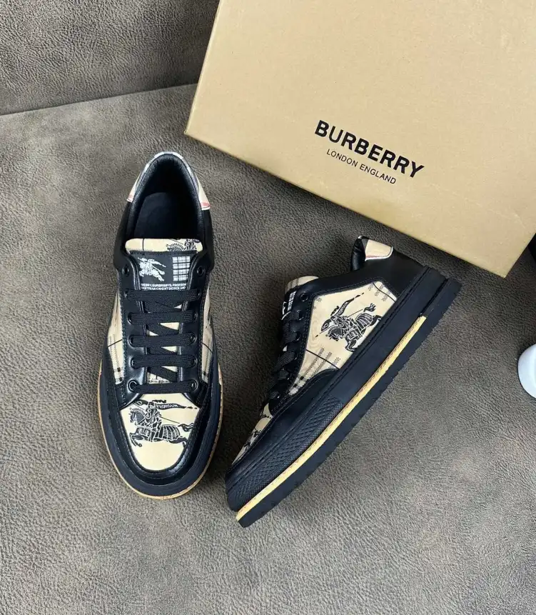 hype Burberry Sneakers