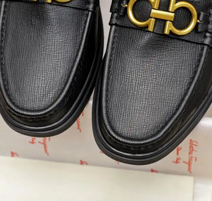 hype Ferragamo Leather Shoes