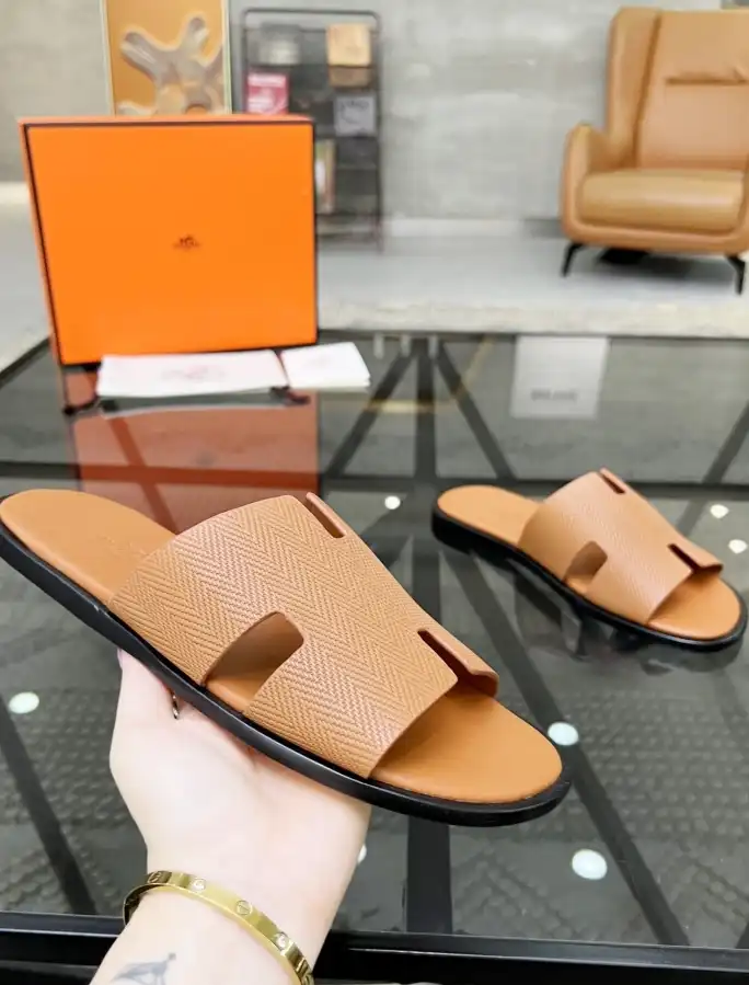 hype Hermes Slippers