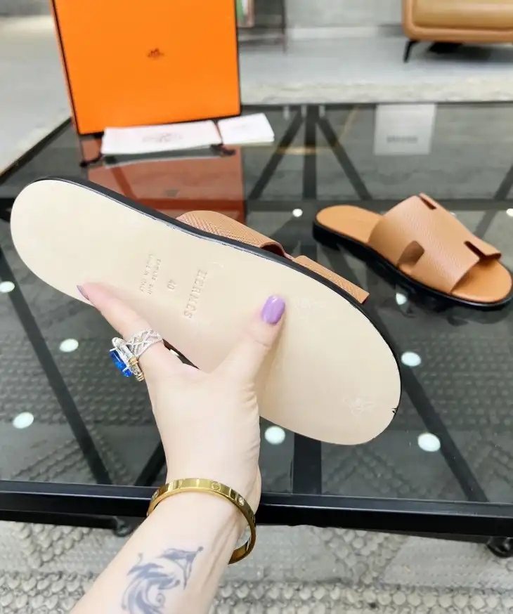 hype Hermes Slippers