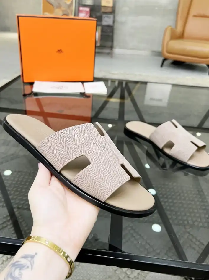 hype Hermes Slippers