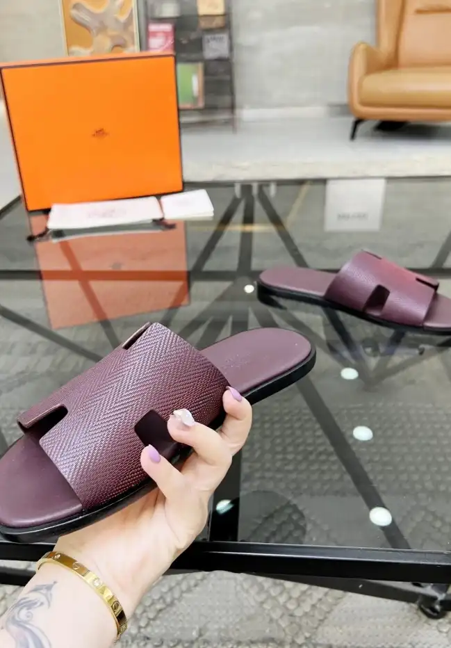 hype Hermes Slippers