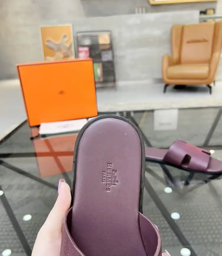 hype Hermes Slippers