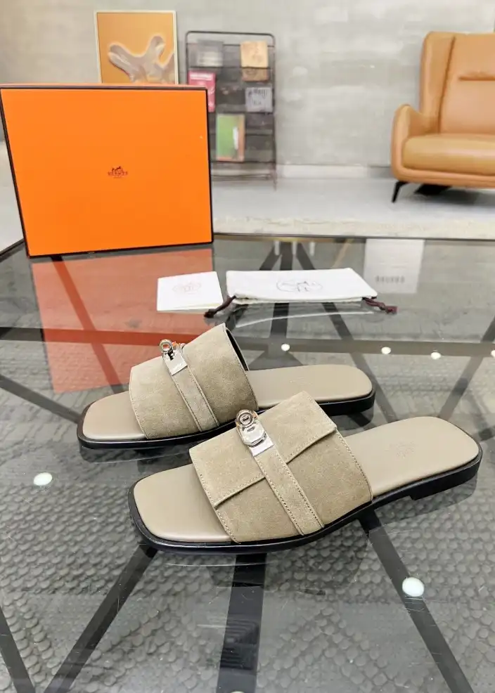 hype Hermes Slippers