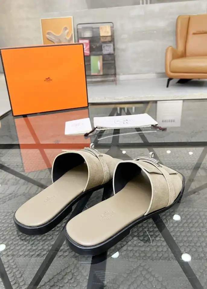 hype Hermes Slippers