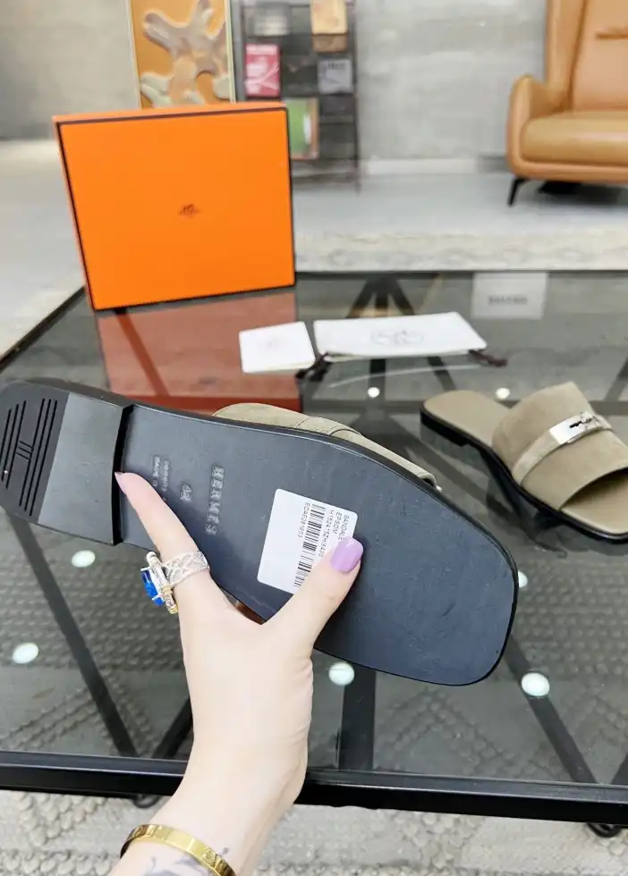 hype Hermes Slippers