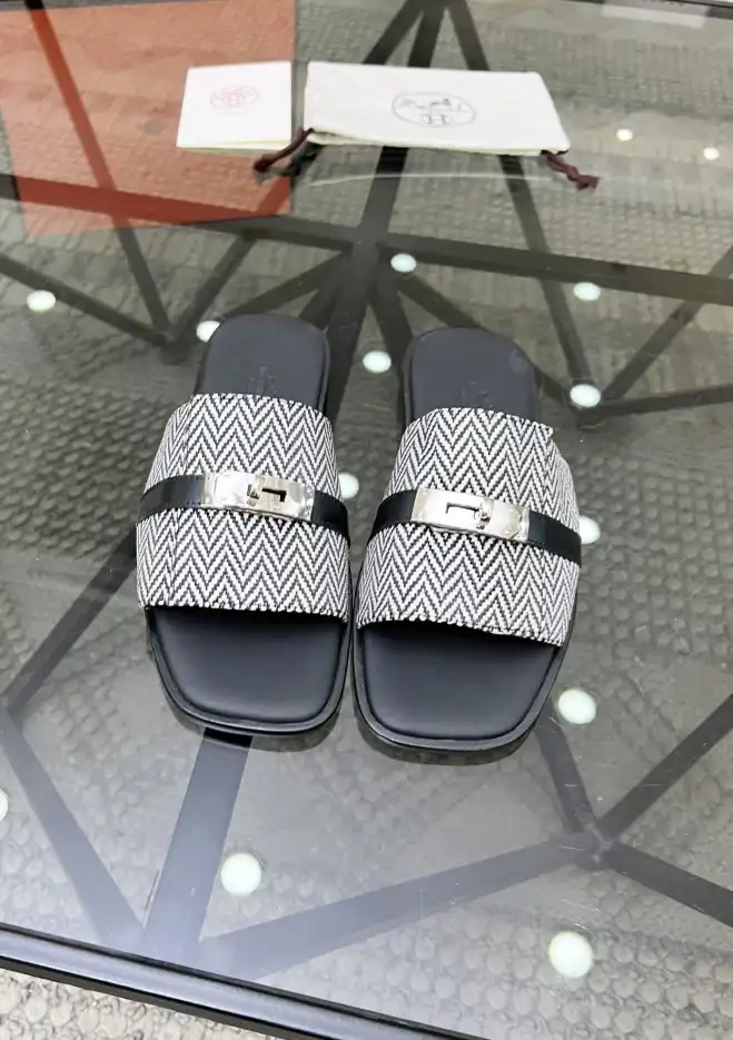 hype Hermes Slippers