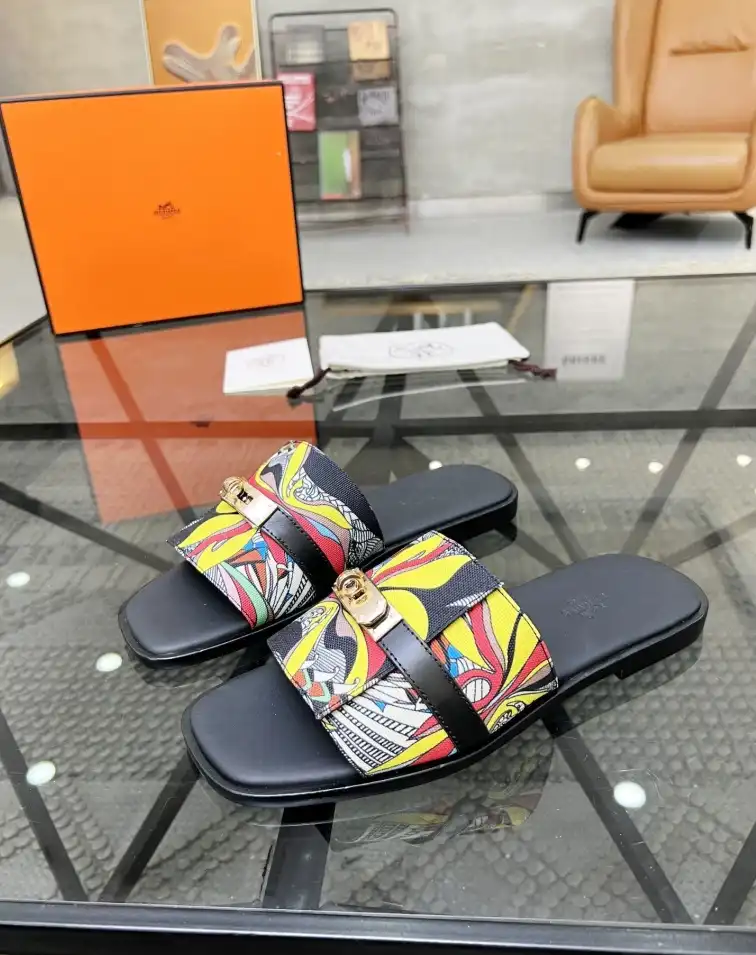 hype Hermes Slippers