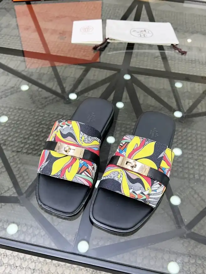 hype Hermes Slippers