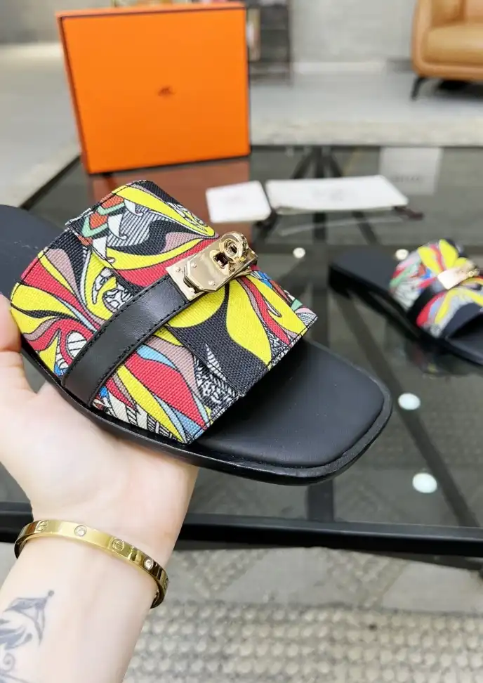 hype Hermes Slippers