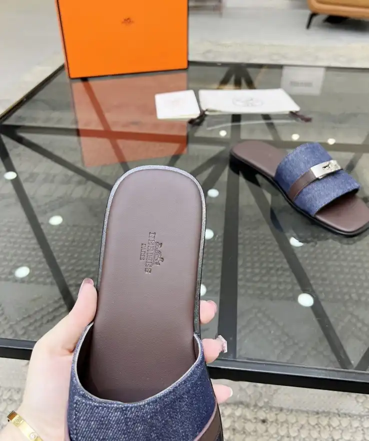 hype Hermes Slippers