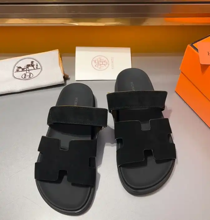 hype Hermes Sandals