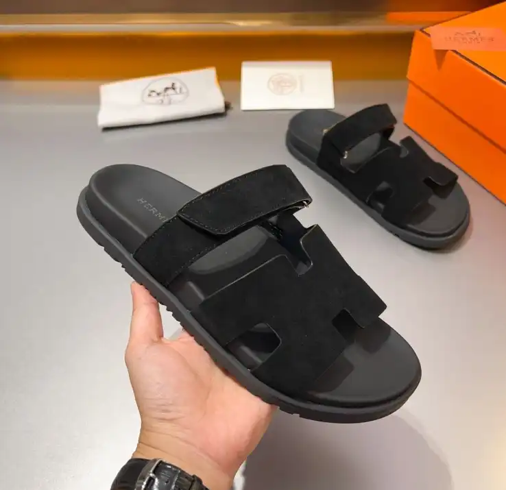 hype Hermes Sandals