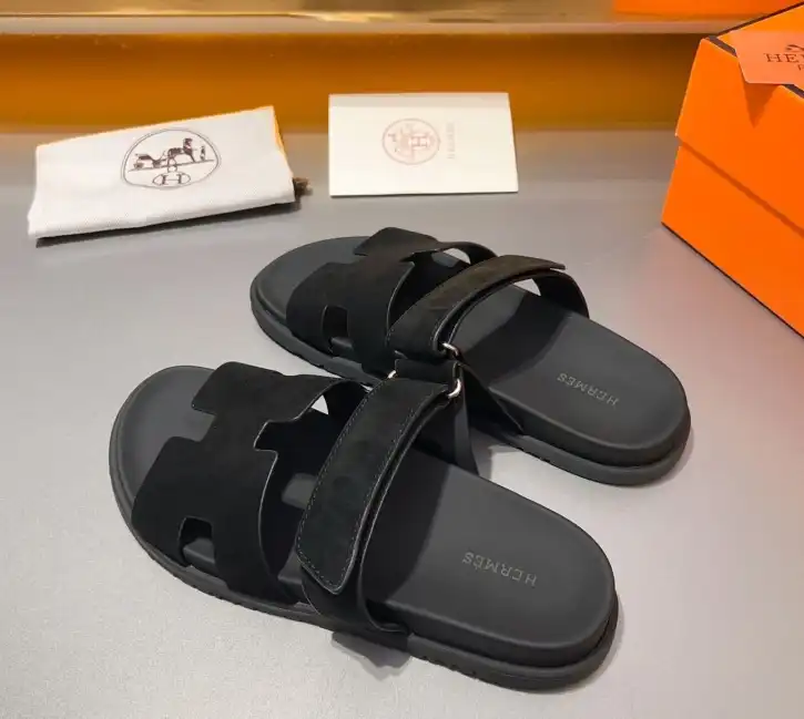 hype Hermes Sandals