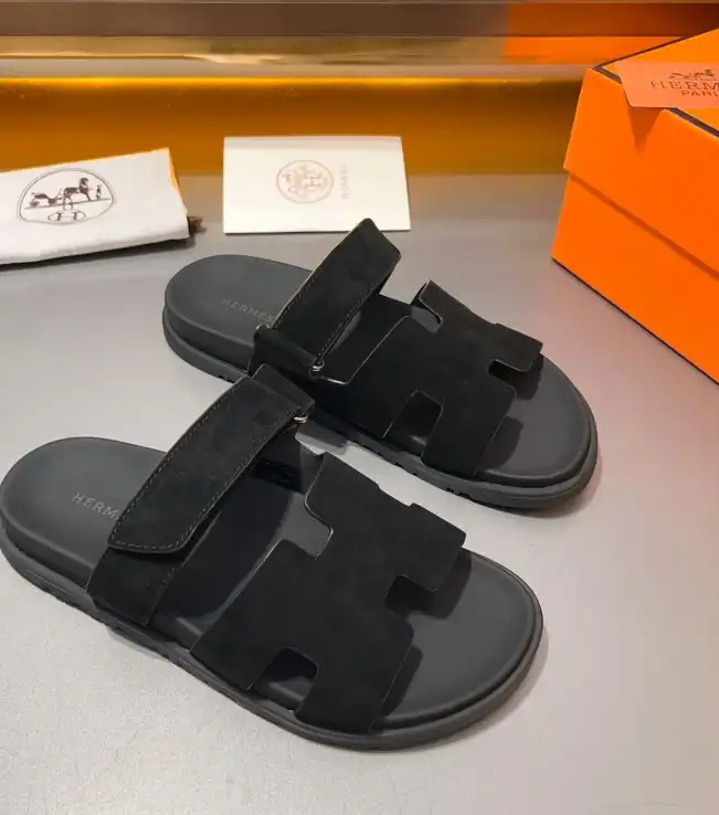 hype Hermes Sandals