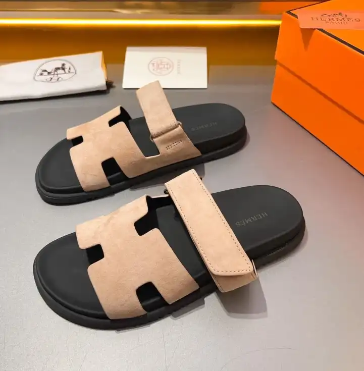 hype Hermes Sandals