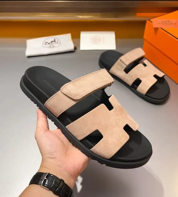 hype Hermes Sandals