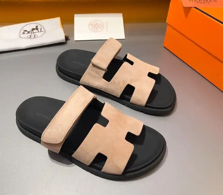 hype Hermes Sandals