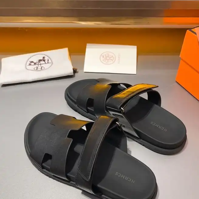 hype Hermes Sandals