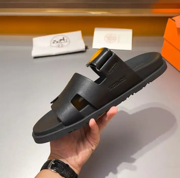 hype Hermes Sandals