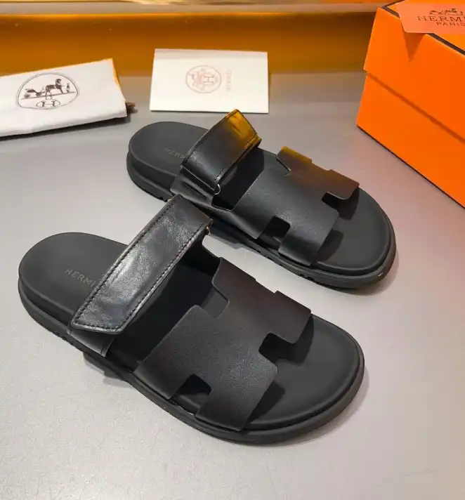 hype Hermes Sandals