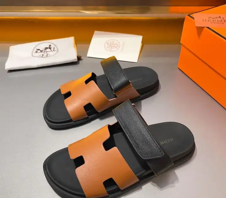 hype Hermes Sandals