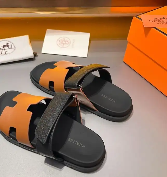 hype Hermes Sandals