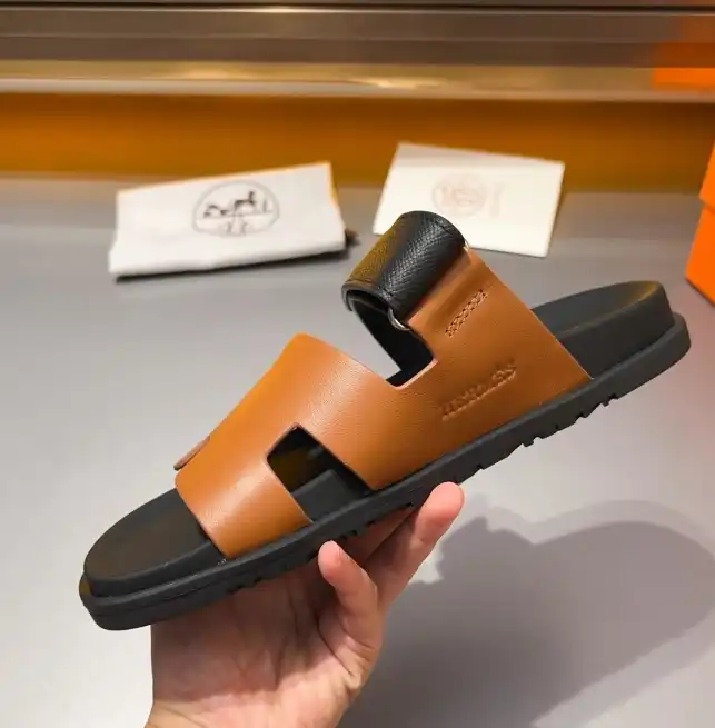 hype Hermes Sandals