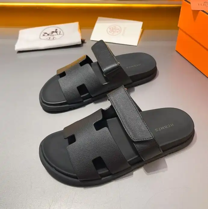 hype Hermes Sandals