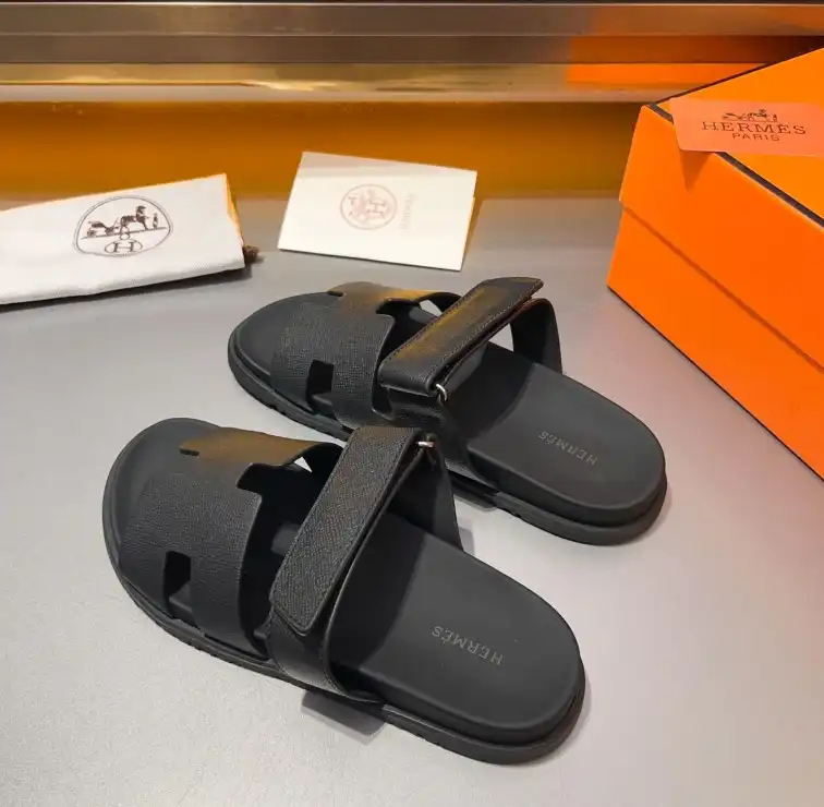 hype Hermes Sandals