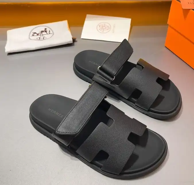 hype Hermes Sandals