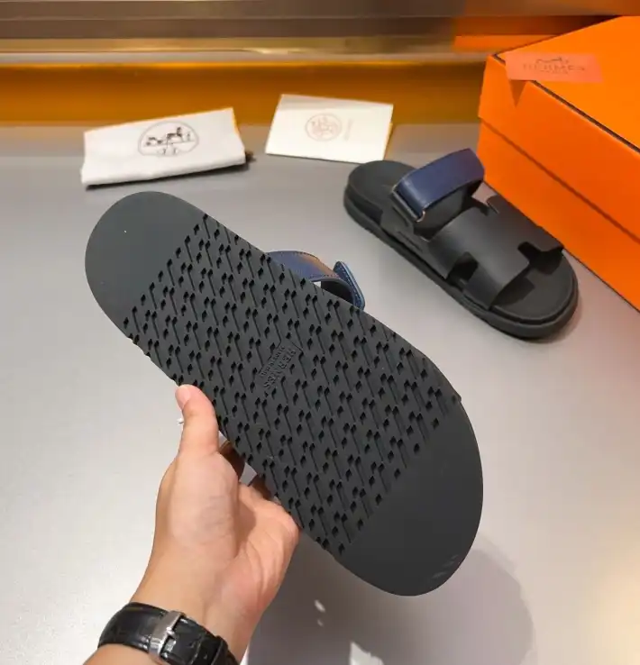 hype Hermes Sandals